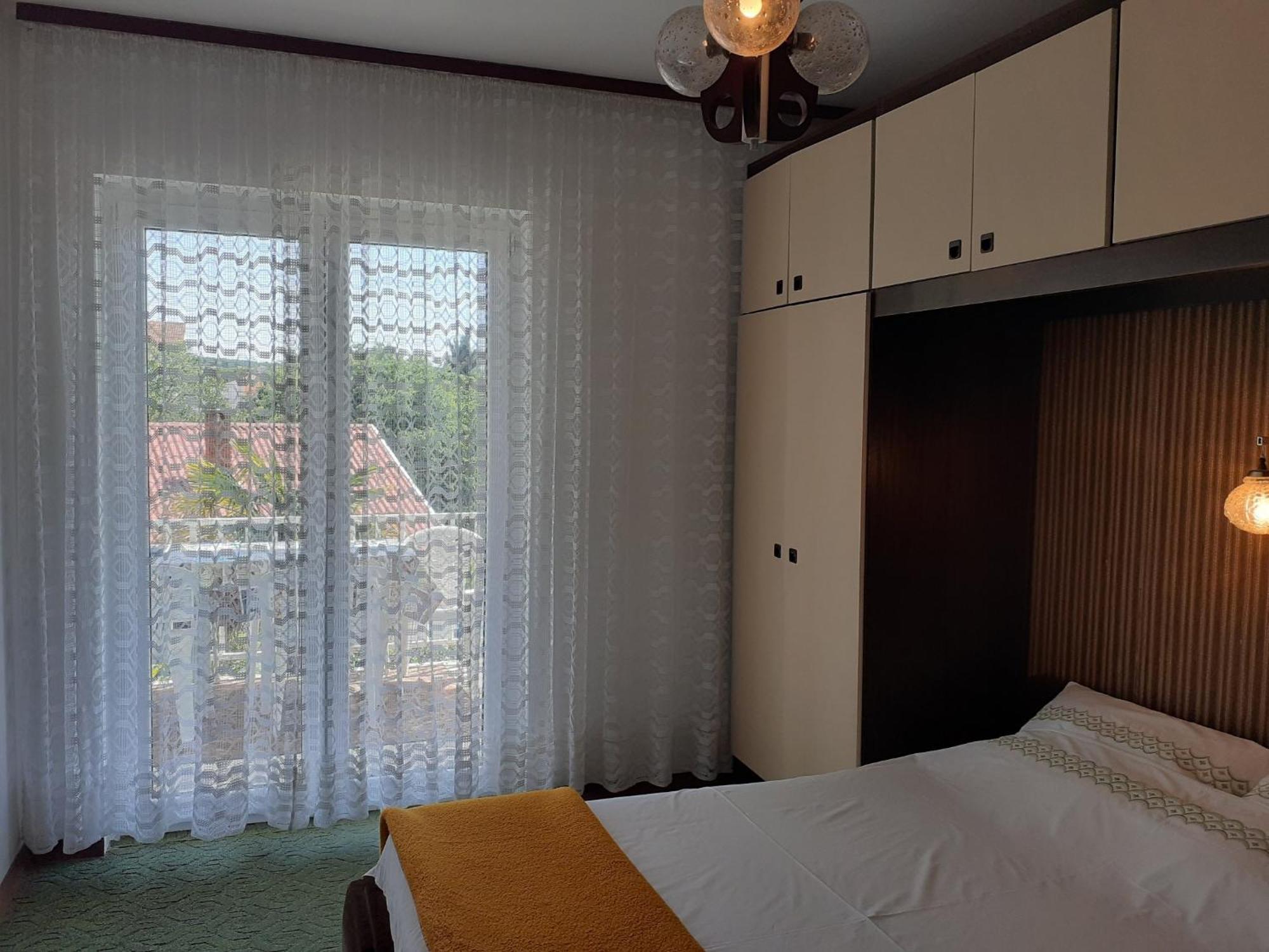 Apartment Simunec Malinska Habitación foto